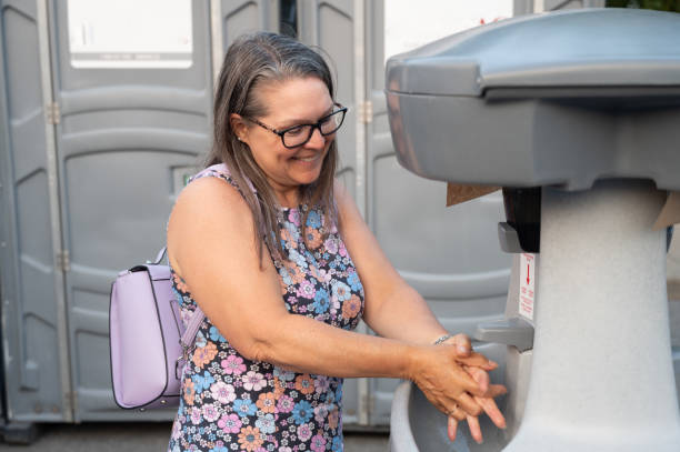 Best Handicap porta potty rental  in Simonton Lake, IN
